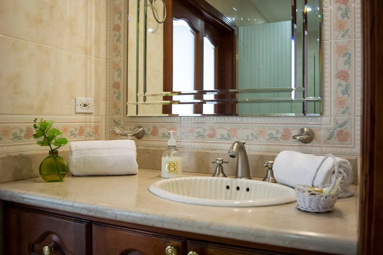 Casa Bella Suites Cali Panzió